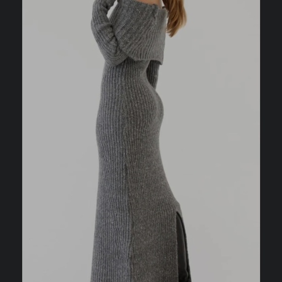 Rumored Gray Off-Shoulder Maxi Dress - Picture 3 of 4